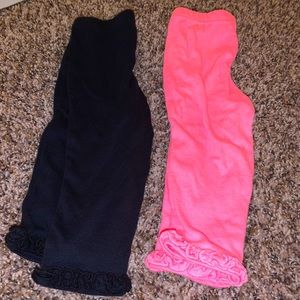 Set of two Carters leggings 6-9 months